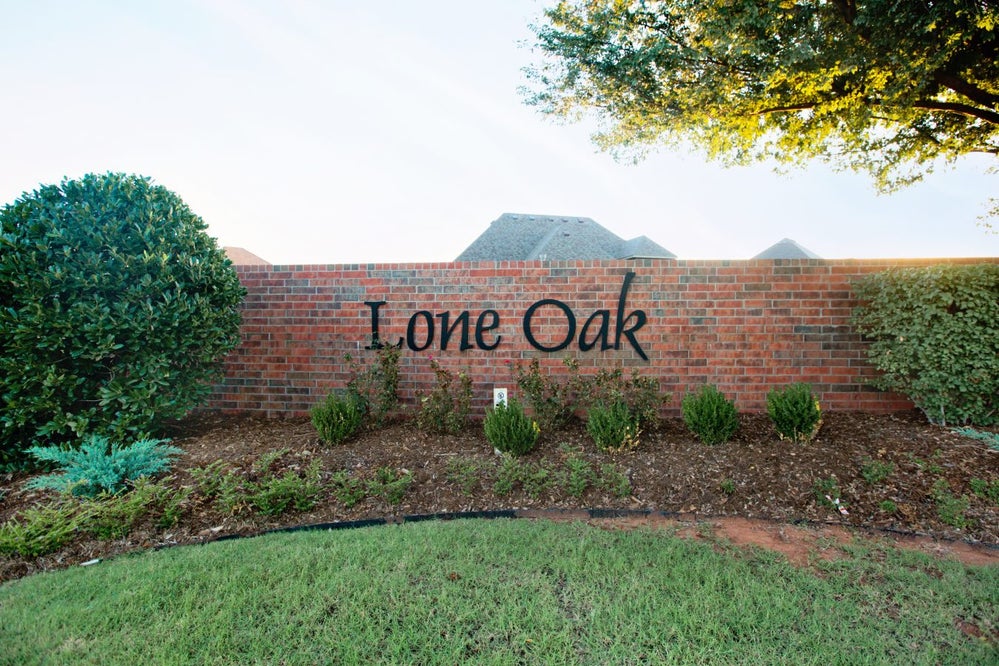 Lone Oak East – an Edmond community