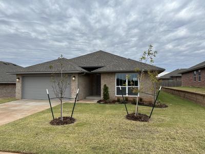 10469 Turtle Back Drive Midwest City OK new home for sale