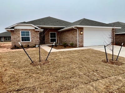 1,722sf New Home in Midwest City, OK