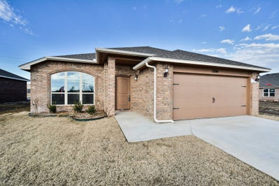 Front Exterior. 1,622sf New Home in Collinsville, OK
